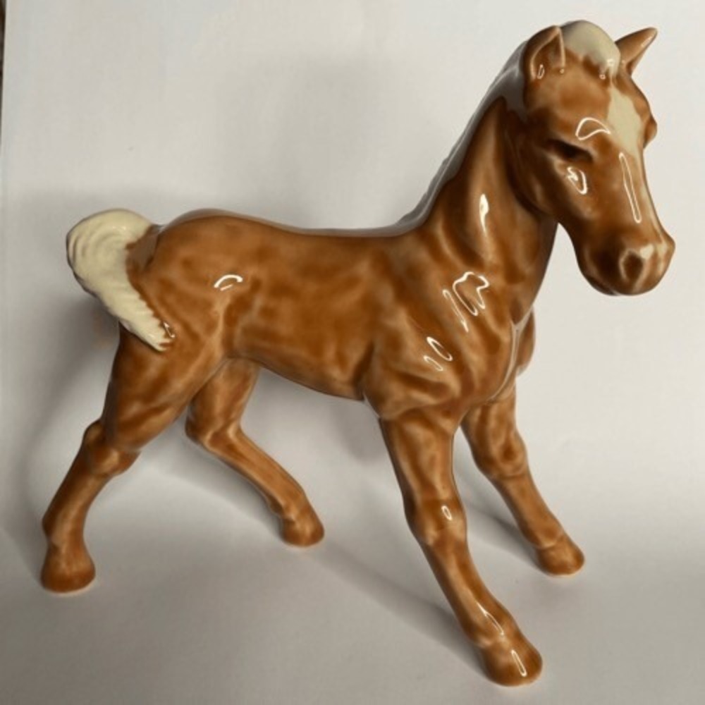 Vintage Handmade Ceramic Arts Studio Riding Horse/Colt Figurine Tan & White 5.3"